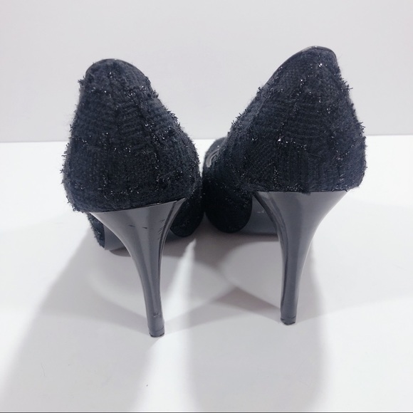 White House Black Market Heels - Picture 5 of 6